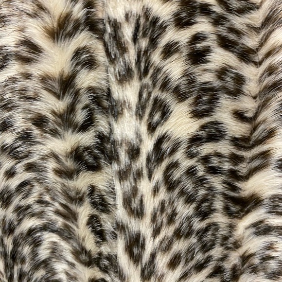 Leopard print🐆🐆 jacket - Picture 4 of 5